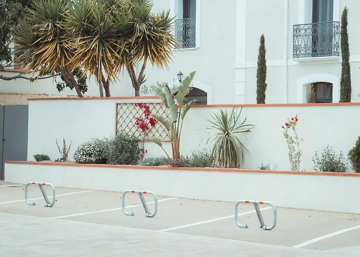Maison Balas 4*